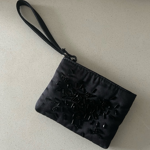 Beaded Coin Purse with Wristlet – 2/$10 - Picture 4 of 8